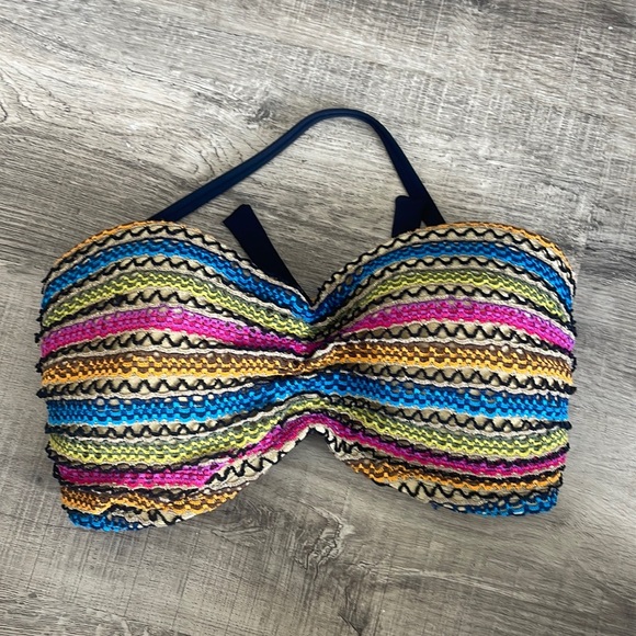Vitamin A Other - Vitamin A bandeau crochet bikini top